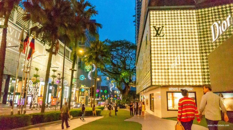 KUALA LUMPUR, MALAYSIA, May 20, 2016: A CHANEL Outlet At KLCC